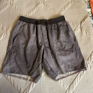Men’s Lululemon Pace Breaker Linerless Short 7" - Gray Speckled - Size Medium